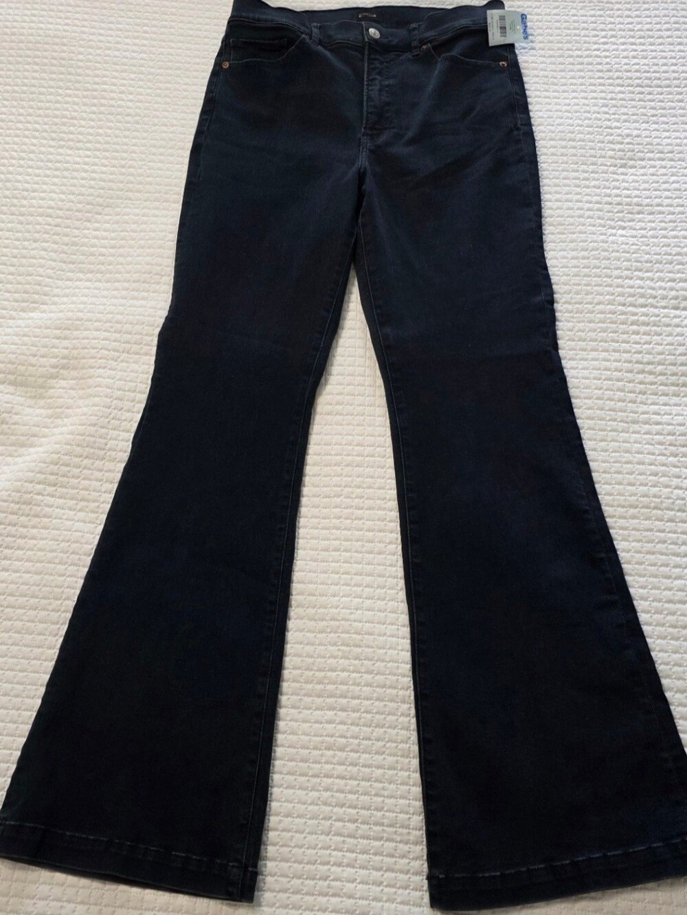NWT Express Women’s Dark Wash Flare Jeans - Classic High-Rise Style